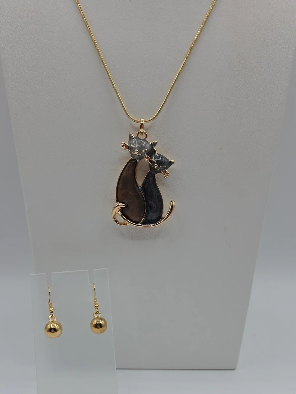 Dual Cat Pendant Necklace with Brown & Black Enamel Cats And Golden Earrings